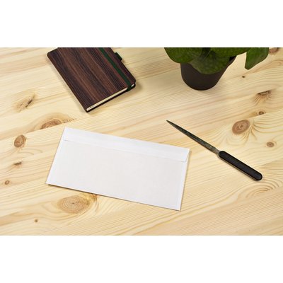 Ouvre-lettres Westcott métal manche plastique noir