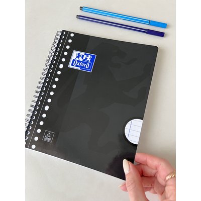 Bloc de cours Oxford A5+ ligné 17 perf 160 pages 80g noir