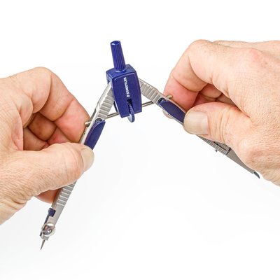 Compas Staedtler Mars 553 à réglage rapide avec rallonge