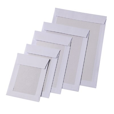 Envelop Quantore bordrug EB4 262x371mm zelfklevend wit 100 stuks