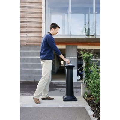 Collecteur de cigarettes Rubbermaid Groundskeeper Tuscan noir