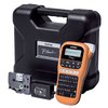 Labelprinter Brother P-touch TZe PT-E110VP draagbaar qwerty 12mm oranje foto