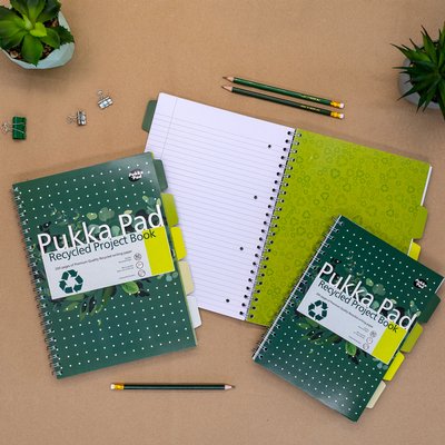Carnet de projets Pukka Pad Recycled B5 ligné 4 intercalaires 200 pages 80g vert
