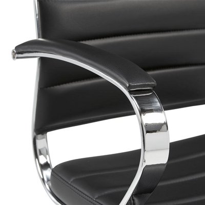 LR_VergaderstoelZwart_Detail01