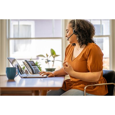 Headset HP POLY Voyager 4320 USB-C met BT700 dongle