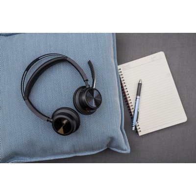 Headset HP POLY Voyager Focus 2 USB-C met oplaadstation
